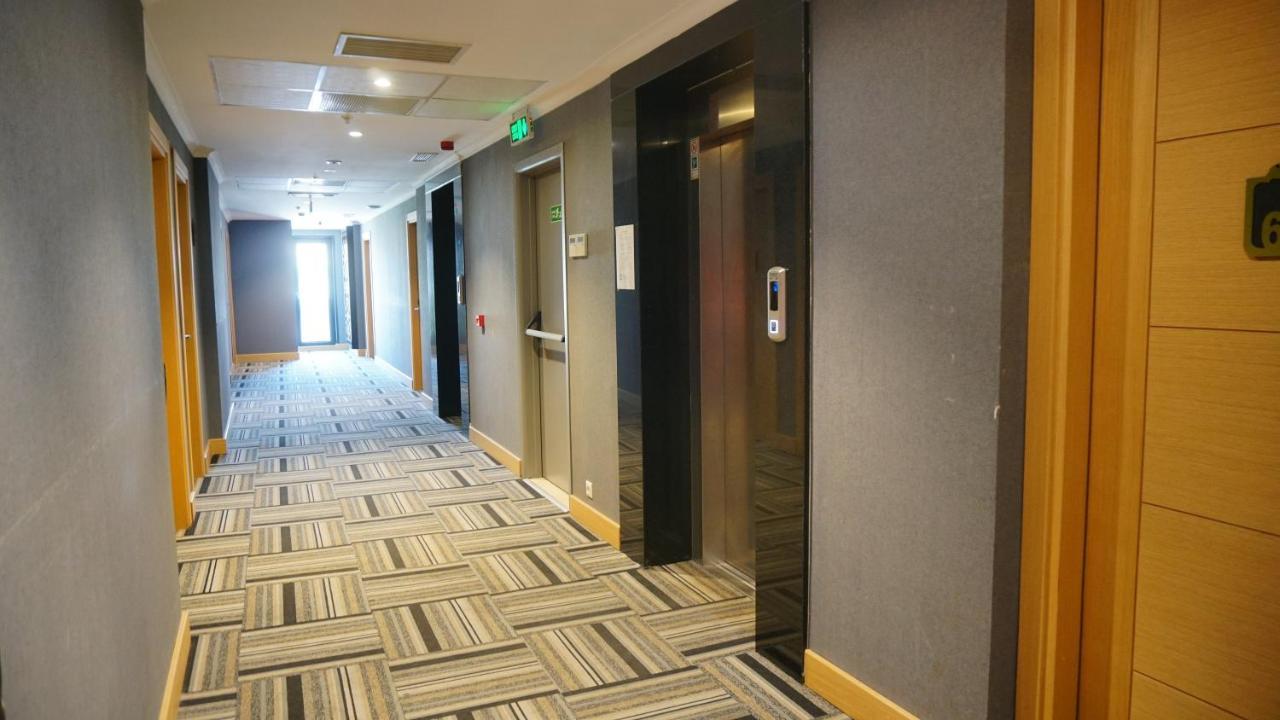 Vois Hotel Atasehir & Spa Istanbul Exterior photo